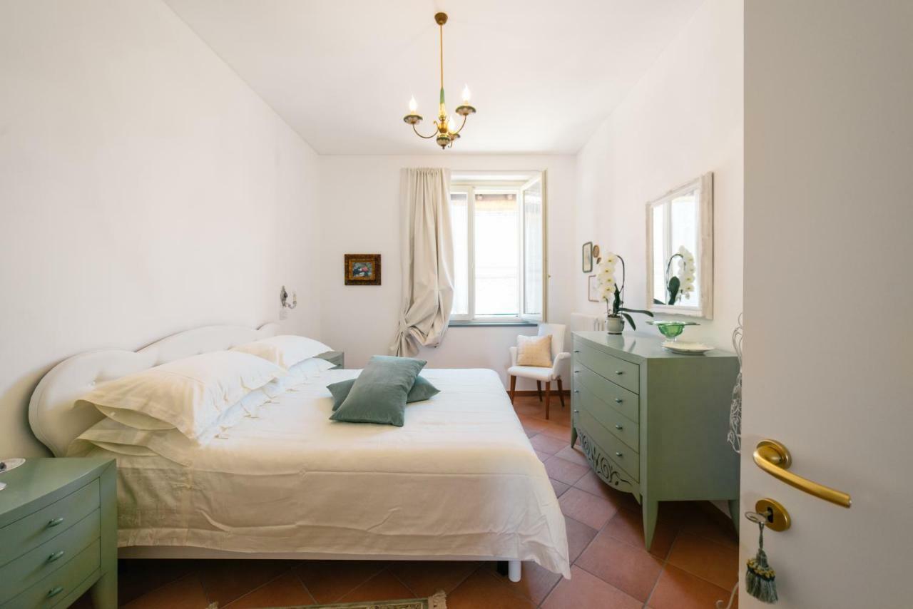 Bb Porta Augustea - Fano Hotel Bagian luar foto